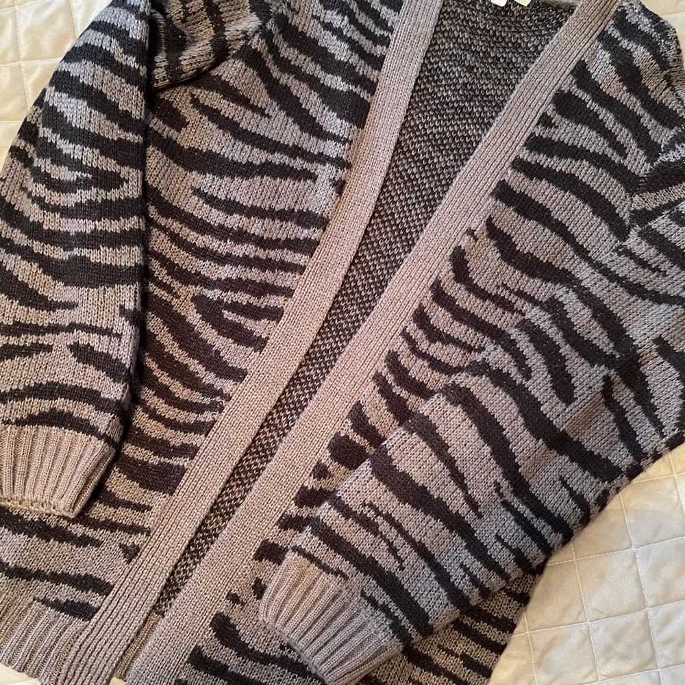 Maurice’s large Cardigan